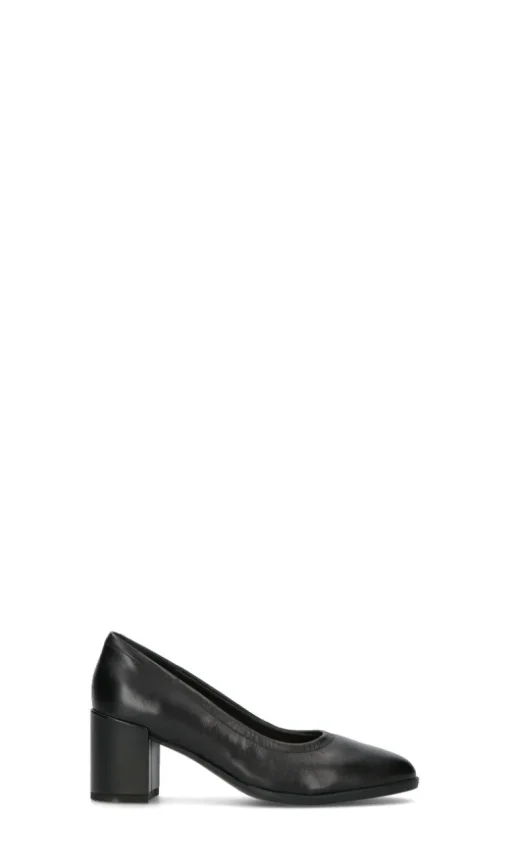 CLARKS CORE