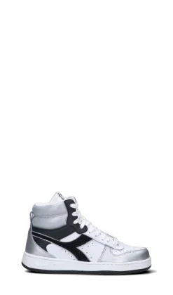 DIADORA